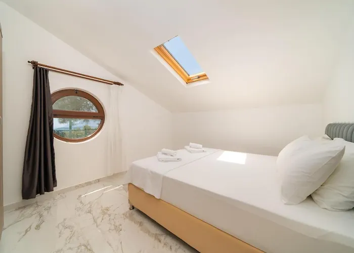 Quarto em Acomodações Particulares Golden Rose *