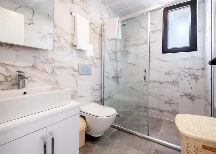 Golden Rose منزل للإقامة كاس